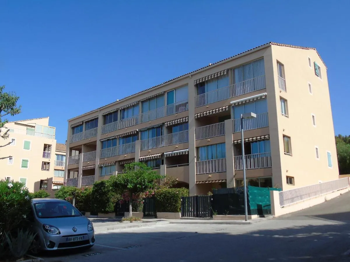 Vue Mer A 180 Degre Bandol